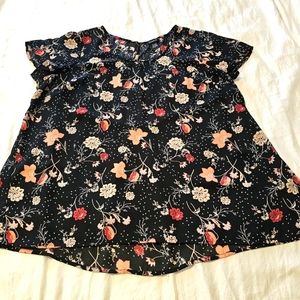 Torrid flowy blouse size 2